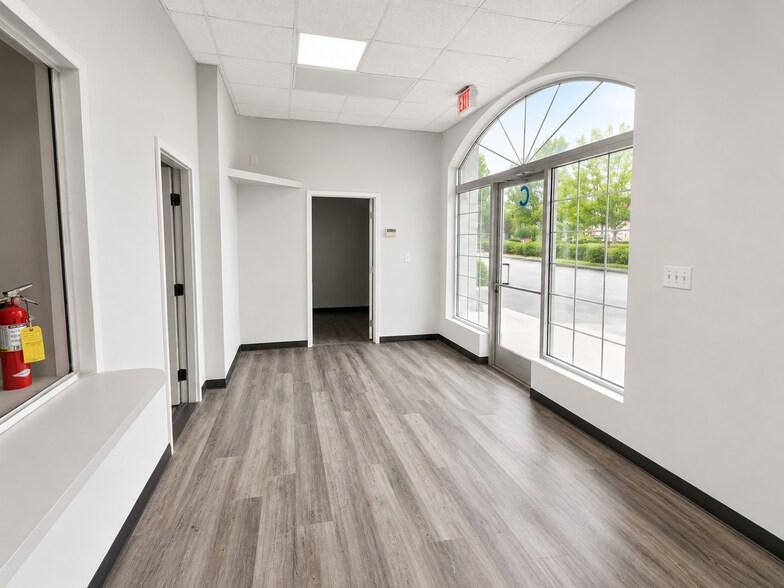 More Photos Of 1805 Milton Rd, Charlotte Medical For Lease