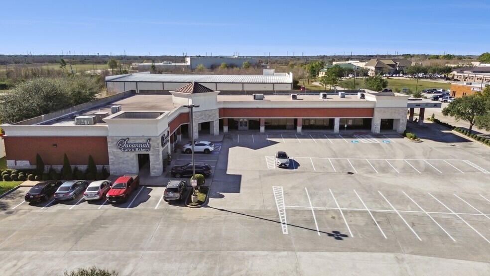 More Photos Of 14020 Highway 3, Webster Unknown For Lease