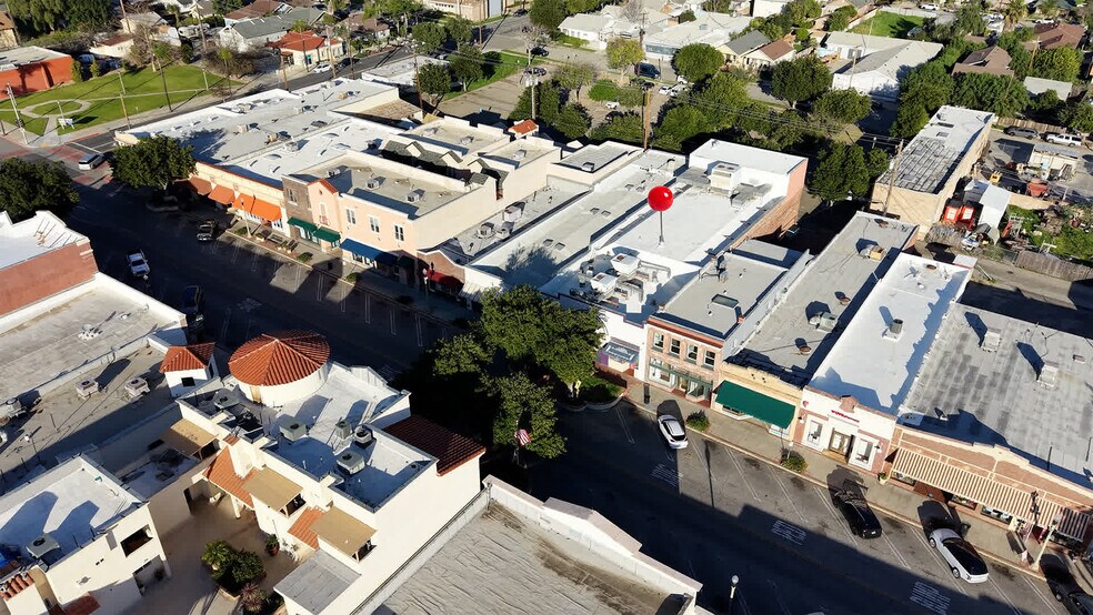 More Photos Of 336-338 Central Ave, Fillmore Storefront For Sale