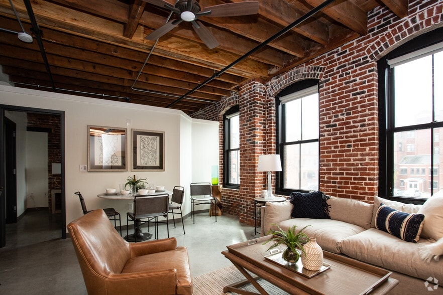 More Photos Of 24 Essex St, Haverhill Apartments For Sale