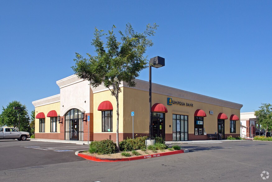 More Photos Of 2751 Del Paso Rd, Sacramento Unknown For Lease