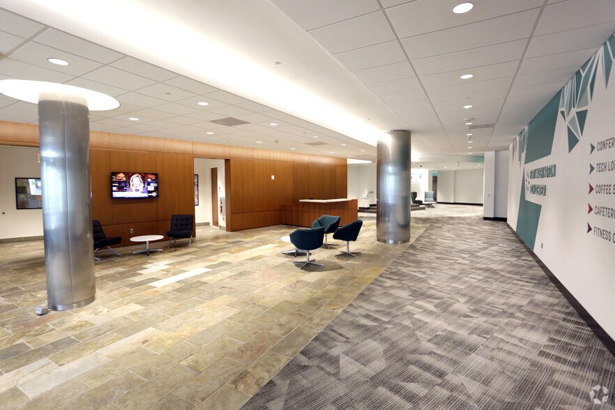 More Photos Of 1100-1140 Virginia Dr, Fort Washington Office For Lease