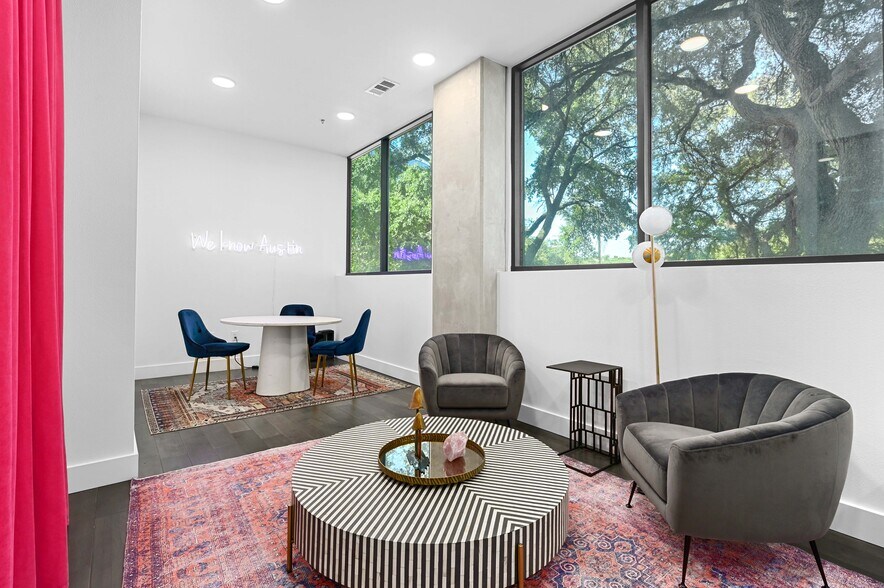 More Photos Of 2500 Longview St, Austin Apartments For Sale