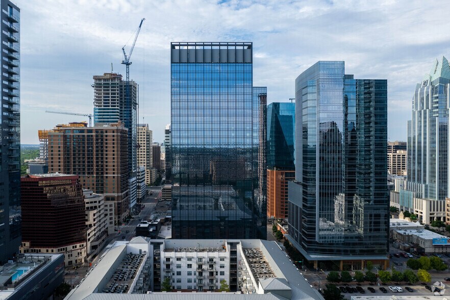 More Photos Of 300 Colorado St, Austin Office For Lease