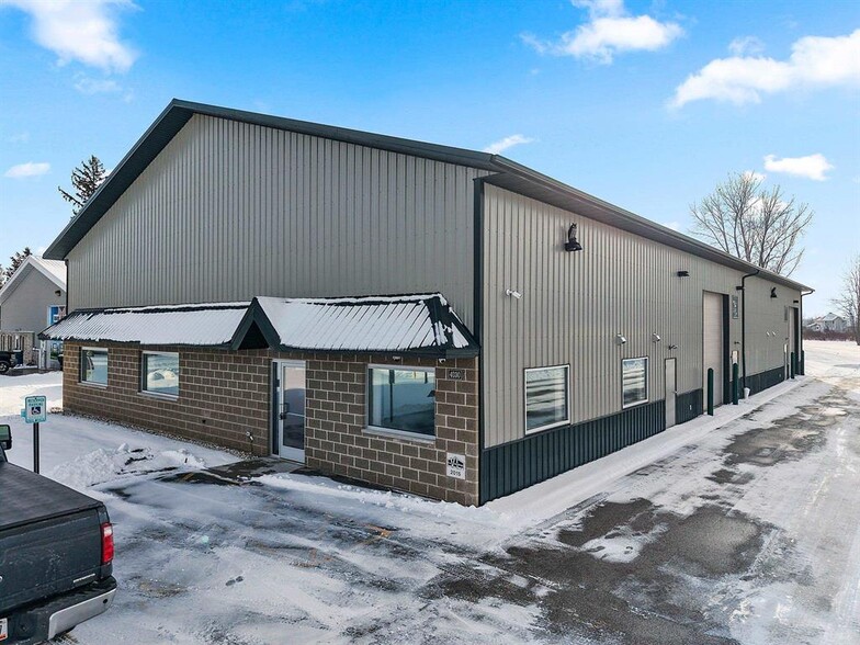 Primary Photo Of 4030 Champeau Rd, New Franken Warehouse For Sale