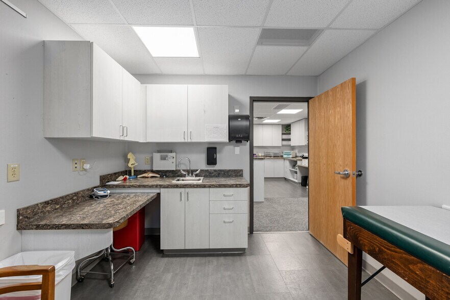 More Photos Of 5320 Education Dr, Cheyenne Office For Sale