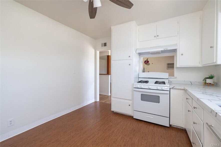 More Photos Of 2912 W Via Acosta, Montebello Apartments For Sale