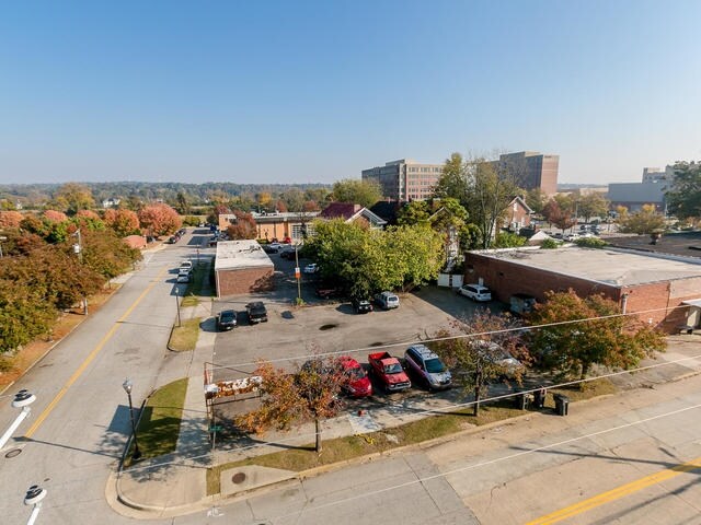 More Photos Of 1051 Broad St, Augusta Storefront For Sale