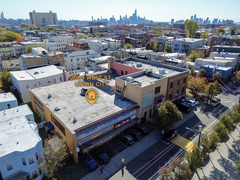 More Photos Of 2000 West St, Union City Office Residential For Sale