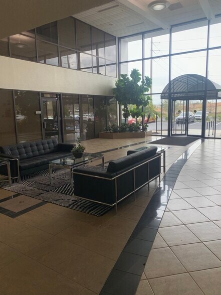 More Photos Of 950 S Winter Park Dr, Casselberry Office For Lease