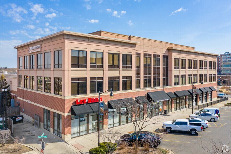 More Photos Of 1518 Market St, Des Plaines Unknown For Lease