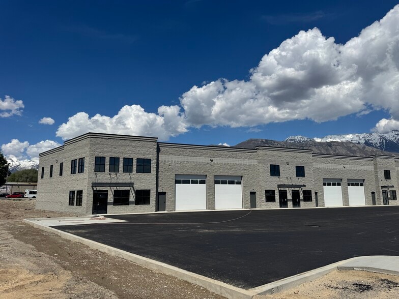 More Photos Of 111 S 700 E, American Fork Warehouse For Lease