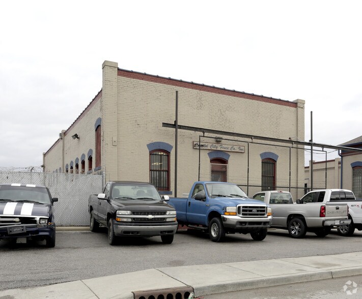 More Photos Of 920 E Ohio St, Indianapolis Warehouse For Lease