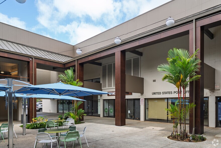 More Photos Of 2855 E Manoa Rd, Honolulu Unknown For Lease