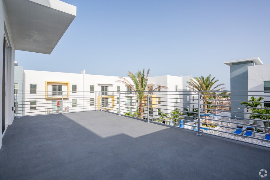 More Photos Of 190 SE 5th Ave, Delray Beach Apartments For Lease