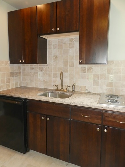 More Photos Of 314 W 14th Pl, Tulsa Office For Sale