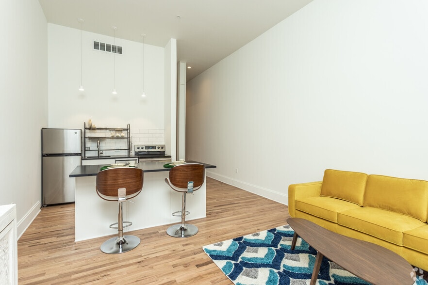 More Photos Of 1729 Grand Ave, Des Moines Apartments For Sale