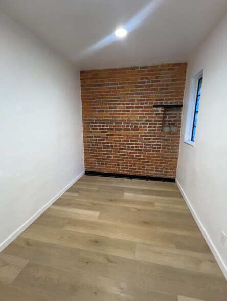 More Photos Of 1136-1140 Westwood Blvd, Los Angeles Storefront Retail Office For Lease