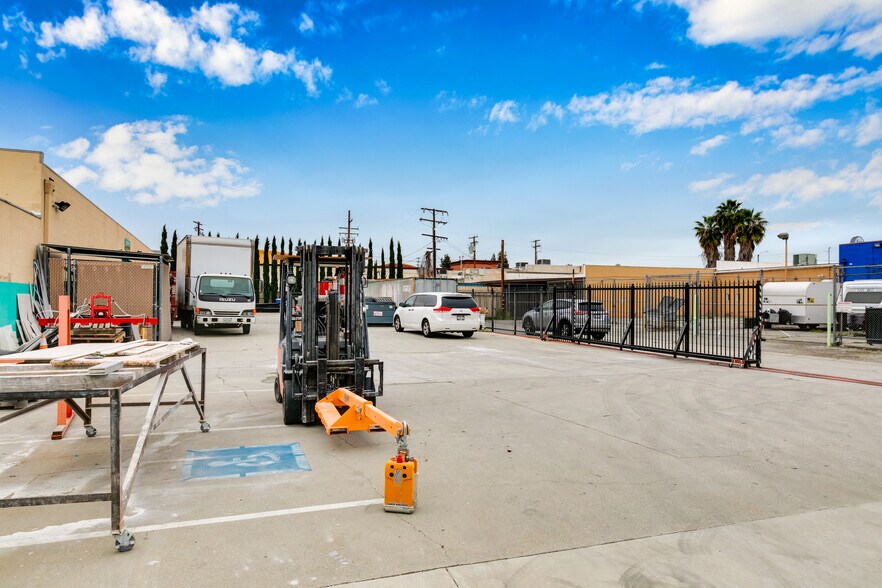 More Photos Of 544 Rimsdale Ave, Covina Warehouse For Sale