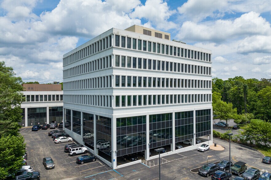 More Photos Of 163 Madison Ave, Morristown Coworking Space