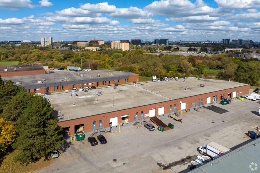 More Photos Of 63 Galaxy Blvd, Toronto Warehouse For Lease