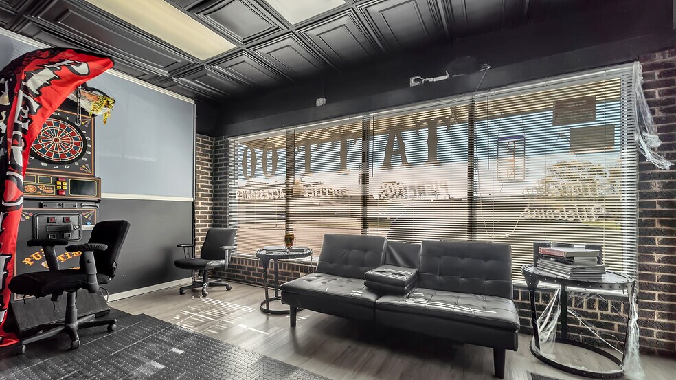 More Photos Of 13257-59 S Baltimore Ave, Chicago Storefront Retail Residential For Sale