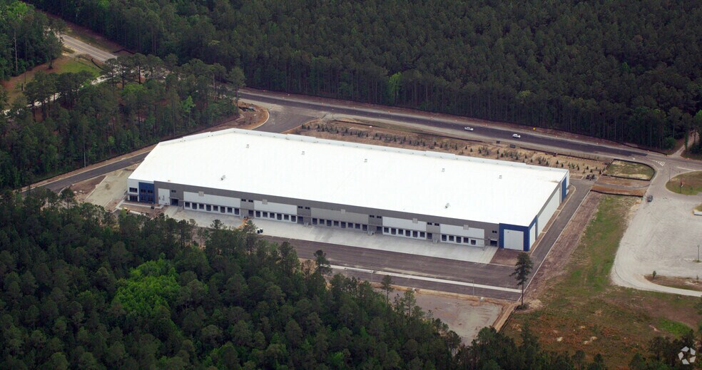 More Photos Of 394 Fort Argyle Rd, Savannah Distribution For Lease