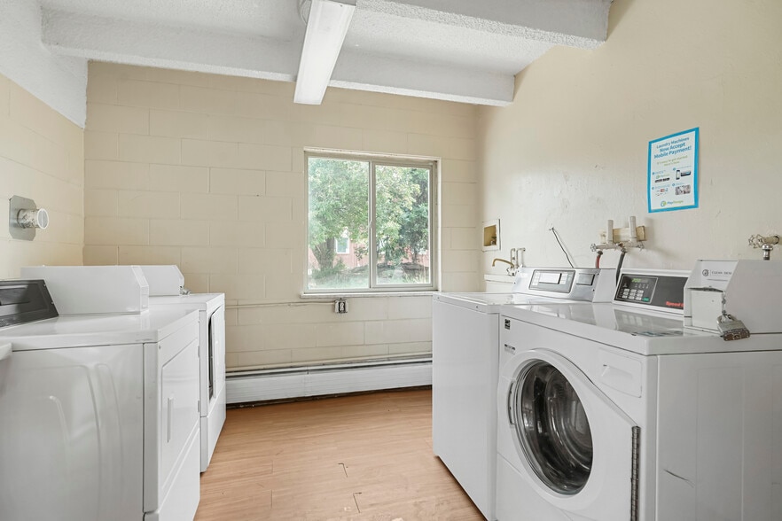 More Photos Of 7300-7310 W 10th Ave, Lakewood Apartments For Sale