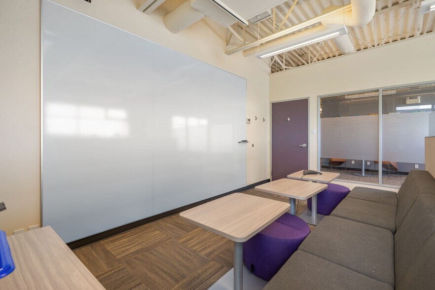 More Photos Of 388 Harbour Rd, Victoria Storefront Retail Office For Sale