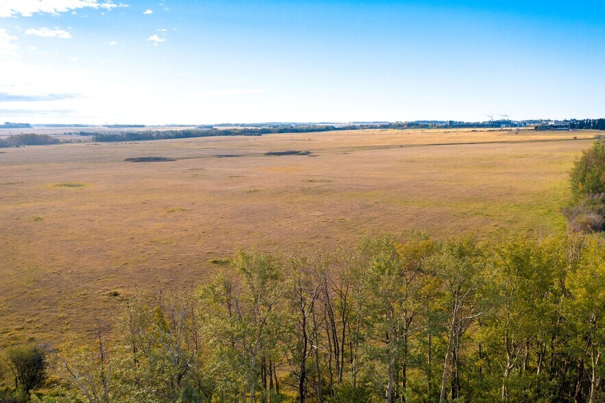More Photos Of 7520 C & E Trl, Innisfail Land For Sale