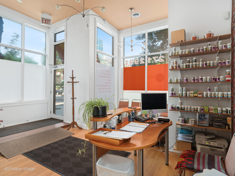 More Photos Of 4856 N Damen, Chicago Storefront Retail Office For Sale