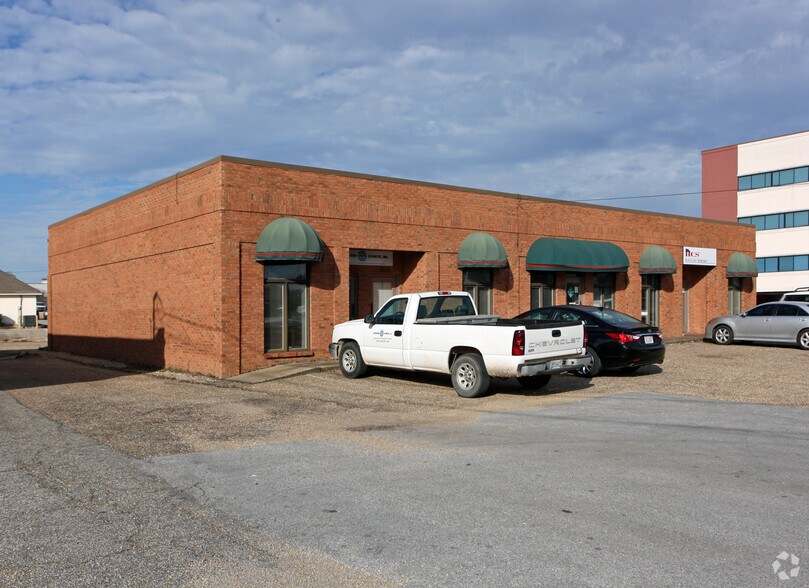 More Photos Of , Montgomery Office For Sale