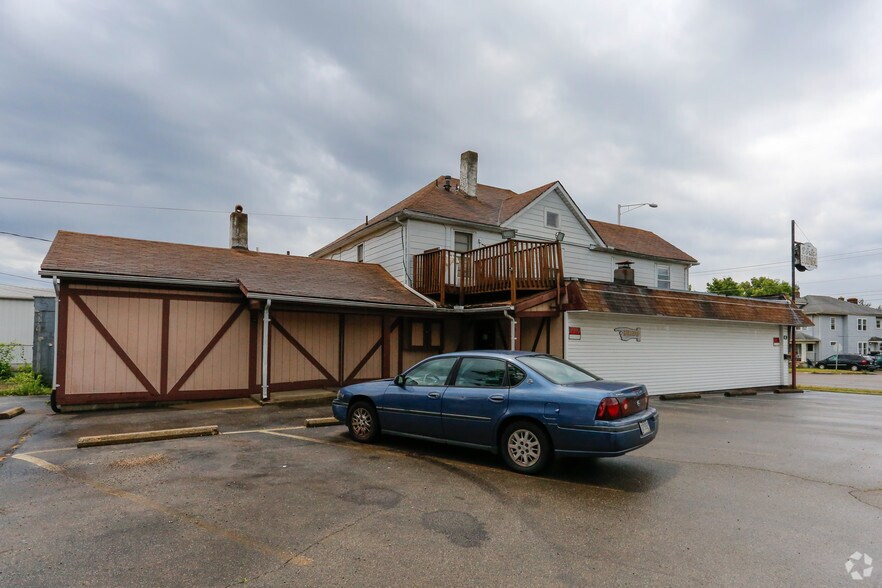 More Photos Of 3108 N Dixie Dr, Dayton Restaurant For Sale