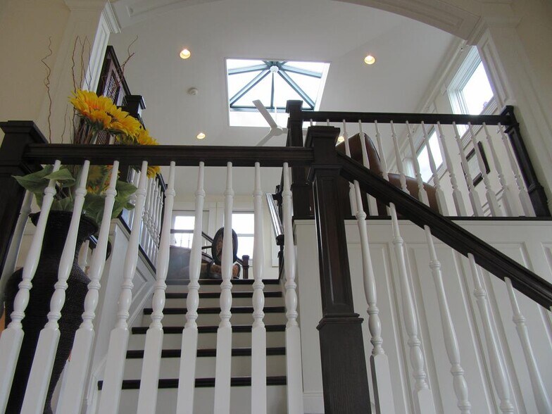 More Photos Of 29 E Market St, Corning Office Residential For Lease