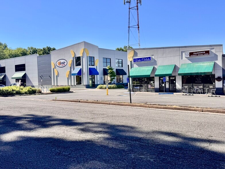 More Photos Of 100-116 E Fairfax St, Falls Church Unknown For Lease