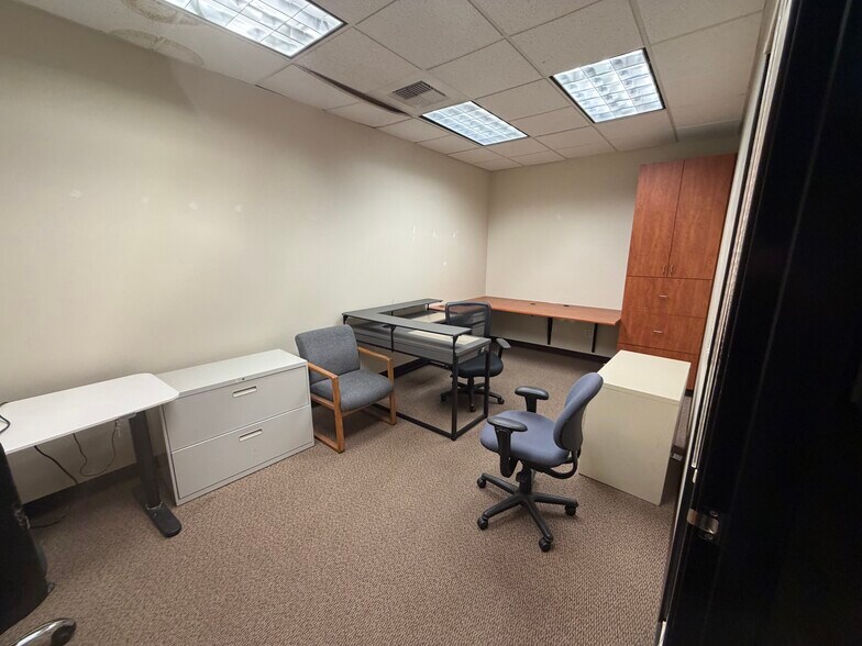 More Photos Of 3225 Monier Cir, Rancho Cordova Flex For Lease