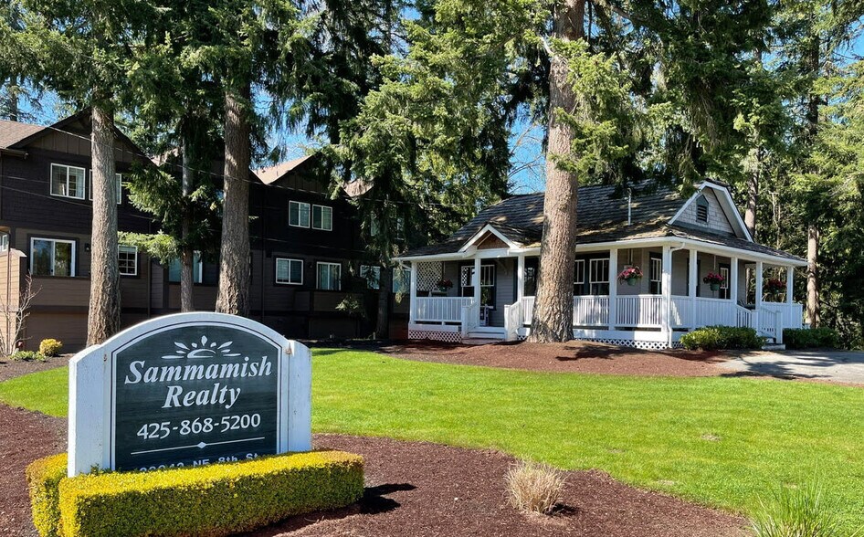 Primary Photo Of 23042 Ne 8th St, Sammamish Office For Sale