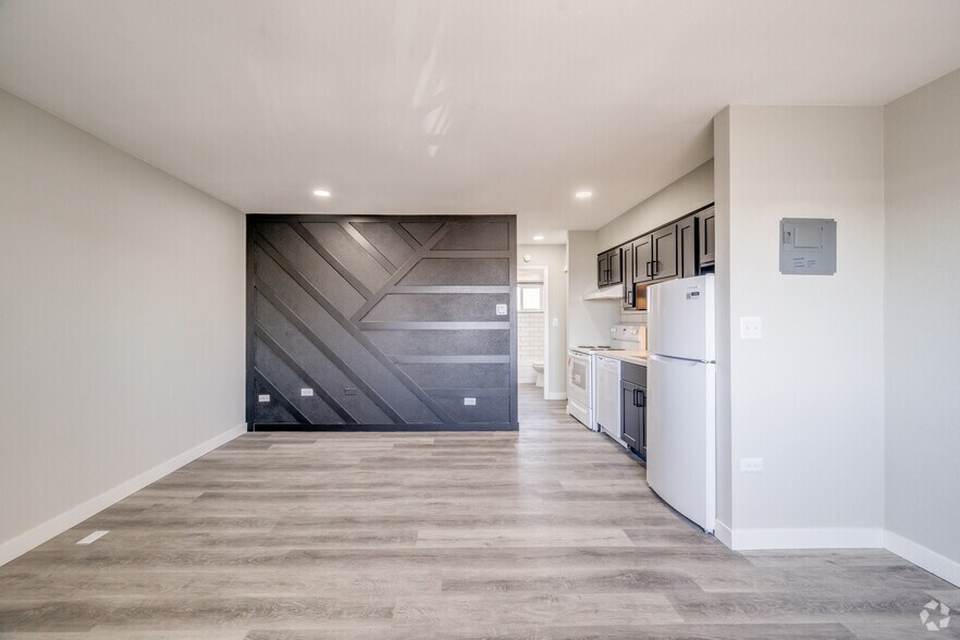 More Photos Of 7121-7141 Samuel Dr, Denver Apartments For Sale