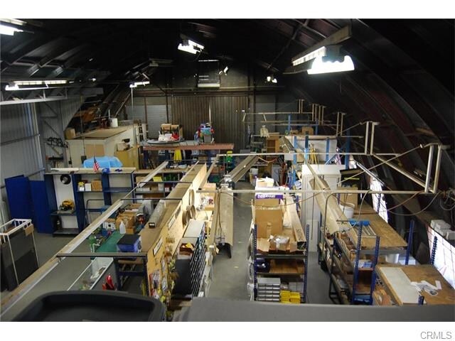 More Photos Of 498 W 6th St, Beaumont Warehouse For Sale