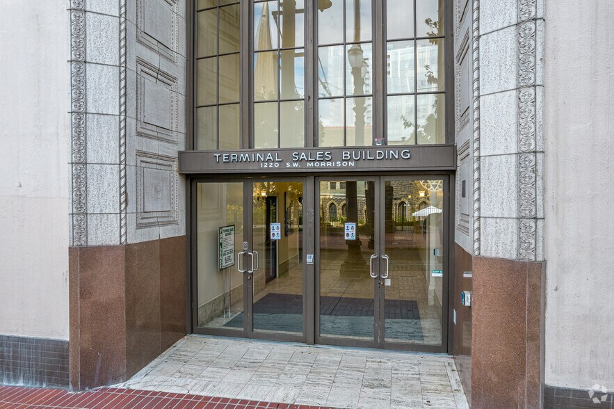 More Photos Of 1220 SW Morrison St, Portland Office For Lease