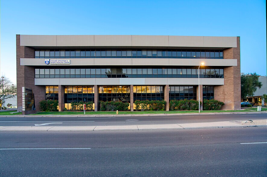 Primary Photo Of 2122 E highland Ave, Phoenix Medical For Lease