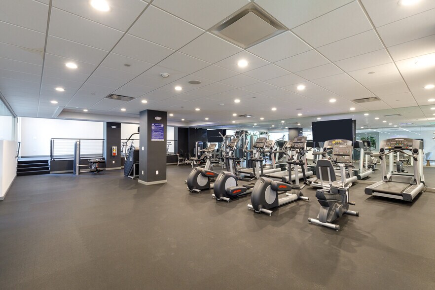 More Photos Of 160 S Virgil Ave, Los Angeles Apartments For Sale