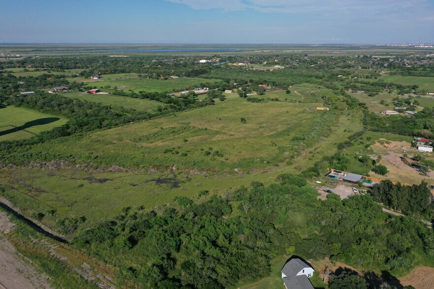 More Photos Of 000 Central Avenue, Brownsville Land For Sale