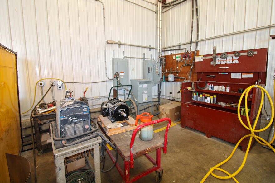 More Photos Of 6059 159th St, Galva Food Processing For Sale