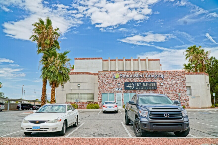 More Photos Of 3560 E Flamingo Rd, Las Vegas Medical For Sale