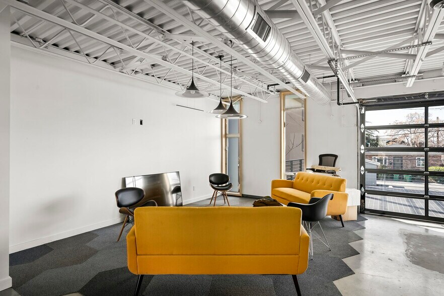 More Photos Of 400 S Wells Ave, Reno Office For Sale