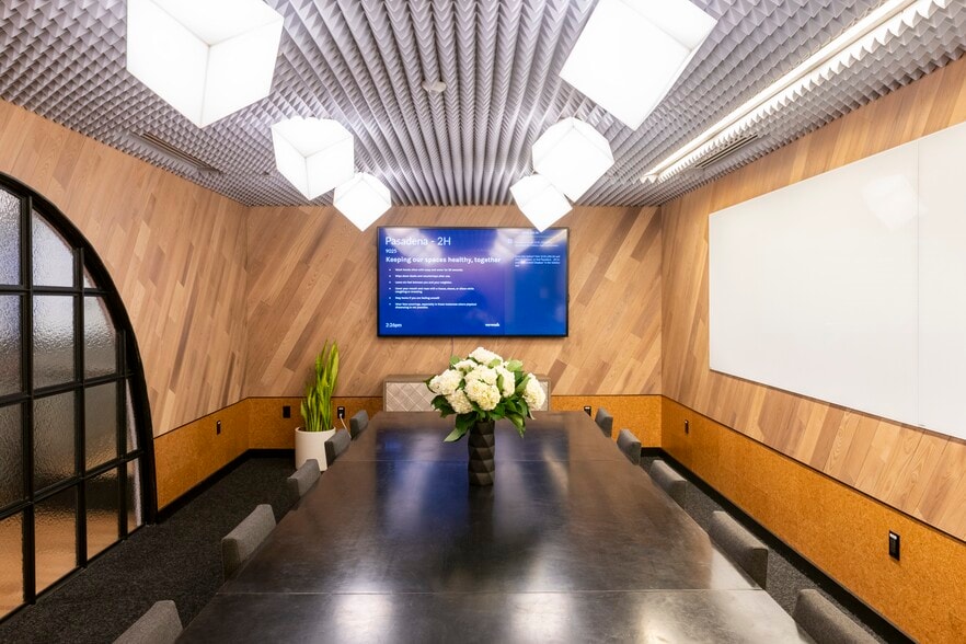 More Photos Of 177 E Colorado Blvd, Pasadena Office For Lease