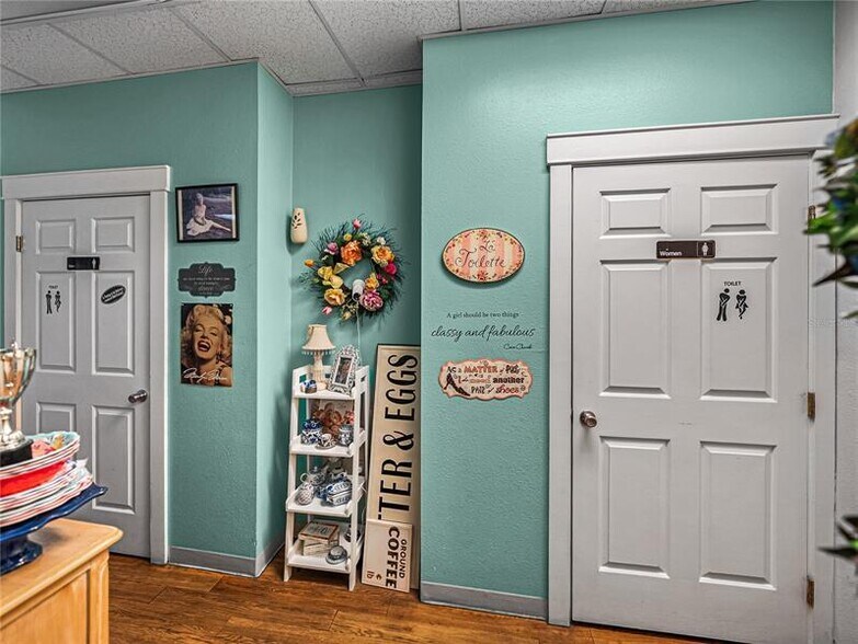 More Photos Of 135 S Central Ave, Bartow Storefront Retail Residential For Sale