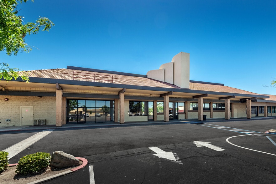 Primary Photo Of 911-953 W Pacheco Blvd, Los Banos Unknown For Lease