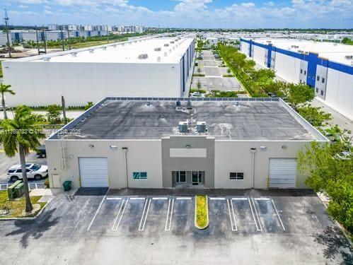 More Photos Of 6360 NW 99th Ave, Doral Warehouse For Lease